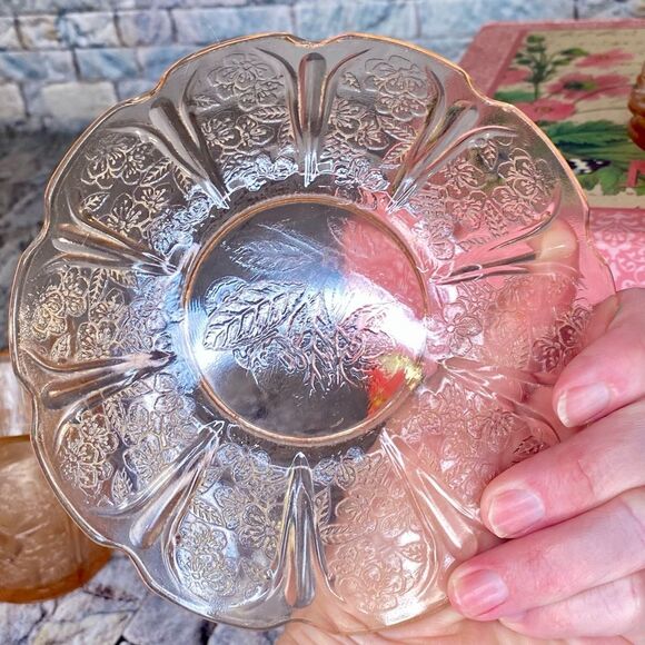 Jeanette Glass Vintage Saucer Plates Set of 5 Depression Glass Cherry Blossom - Picture 2 of 6